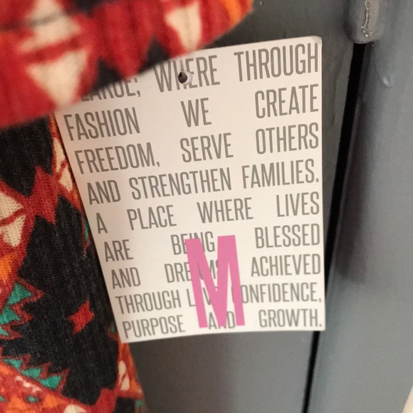 LuLaRoe Sarah Style Kimono Jacket - Picture 7 of 8